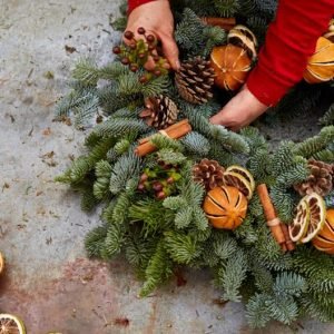 Christmas Crafting Session (for adults)